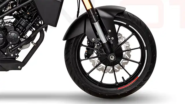 Moto 125 Peugeot PM 01 train avant