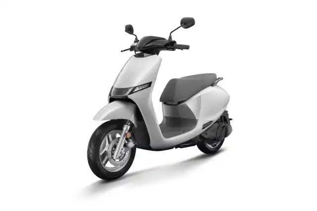 Kymco i-One